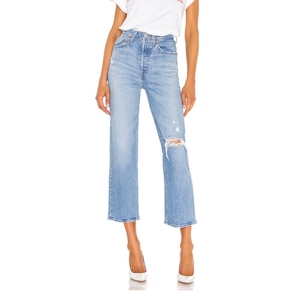 Levi’s Ribcage Straight Ankle Jeans